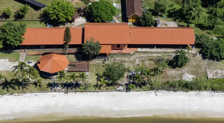 Ilha das Cobras é revitalizada e passa a abrigar a Escola do Mar no Litoral