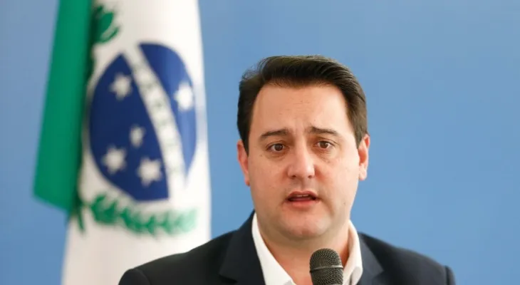 Ratinho Junior enfrenta baixas na base às vésperas das convenções e vê aliados migrarem para grupo de Moro