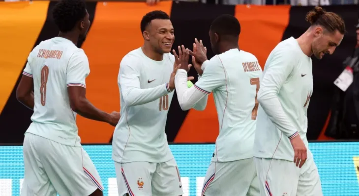 Oitavas de final da Copa do Mundo começam neste sábado com dois jogos; confira onde assistir