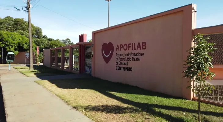 Apofilab promove bazar solidário com suplementos em Cascavel