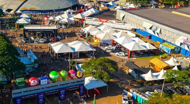 Promessa de preços populares na Expoingá vira alvo de críticas após relatos de valores elevados