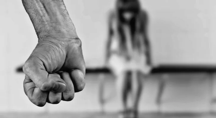 Denúncias de violência infantojuvenil crescem mais de 120% em 5 anos