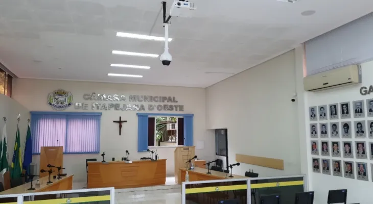 Vereador de Itapejara d’Oeste é alvo de investigação por acúmulo de cargos e verbas suspeitas