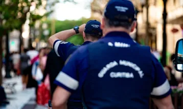 Projeto na Câmara de Curitiba propõe painel eletrônico de segurança urbana