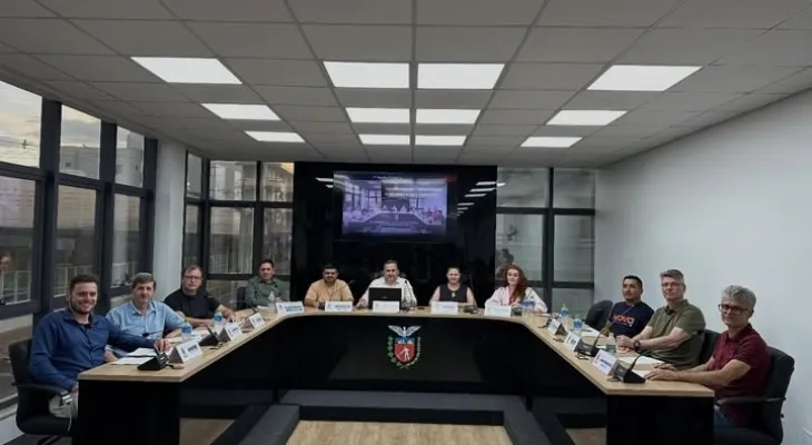A portas fechadas e sem ata, vereadores tentam emplacar vale-alimentação em Realeza