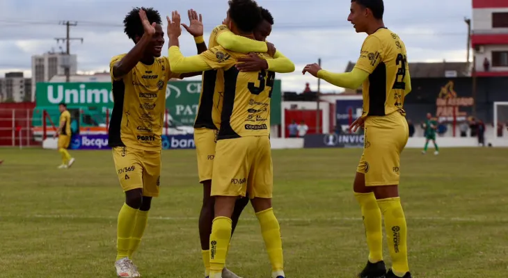 Série D do Brasileiro: Cascavel fica a uma vitória da vaga na próxima fase