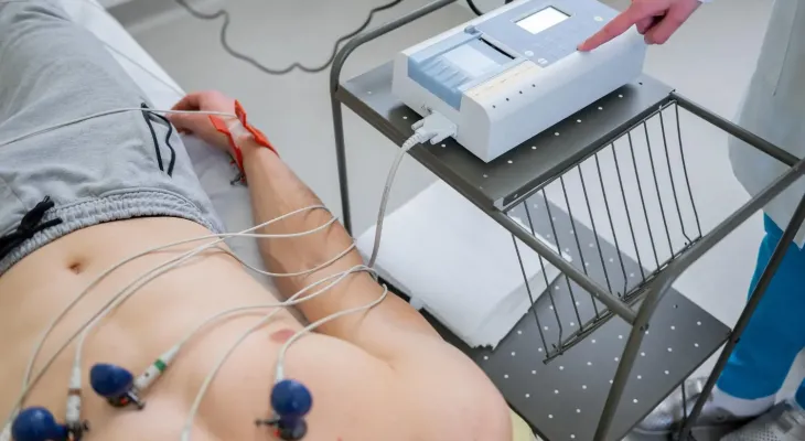 Falta de pagamento suspende eletrocardiogramas em Ponta Grossa
