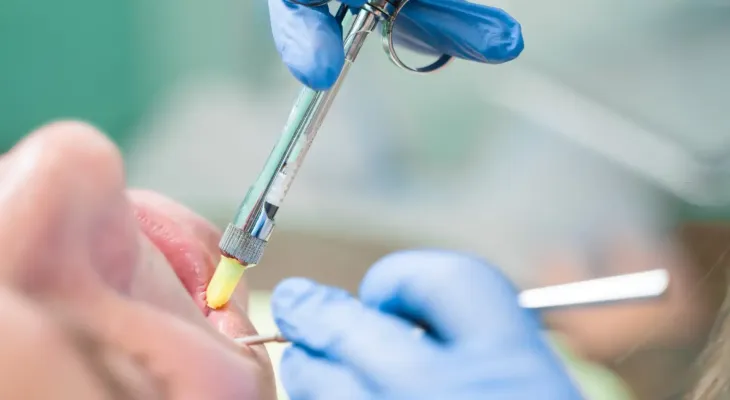 Vereador denuncia falta de anestésicos odontológicos em UBSs de Maringá