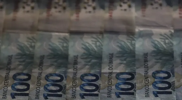 Dino e Cármen alertam para banalização da corrupção; Fux fala em despreparo de prefeitos