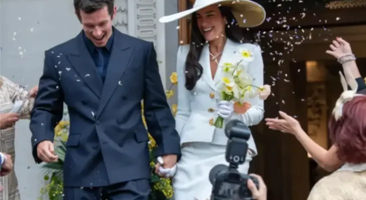 Dua Lipa se casa com Callum Turner em cerimônia reservada em Londres