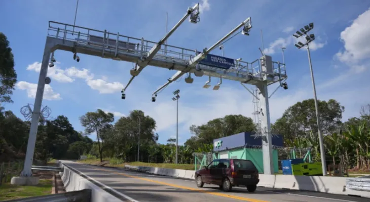 Pedágio eletrônico começa a operar em mais duas praças no Paraná nesta segunda-feira