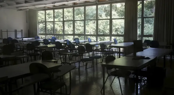 Fies 2026: Faculdades têm até dia 15 para adesão; Medicina sofre restrições