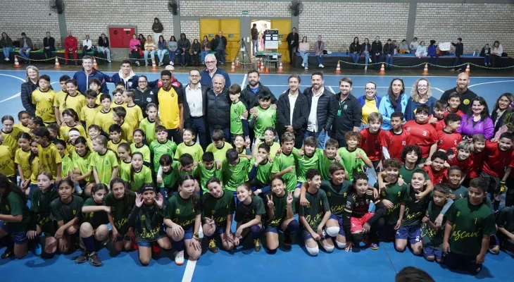 Prefeitura realiza 1ª Copinha de Futsal Sub-12 com 50 equipes e movimenta escolas municipais de Cascavel