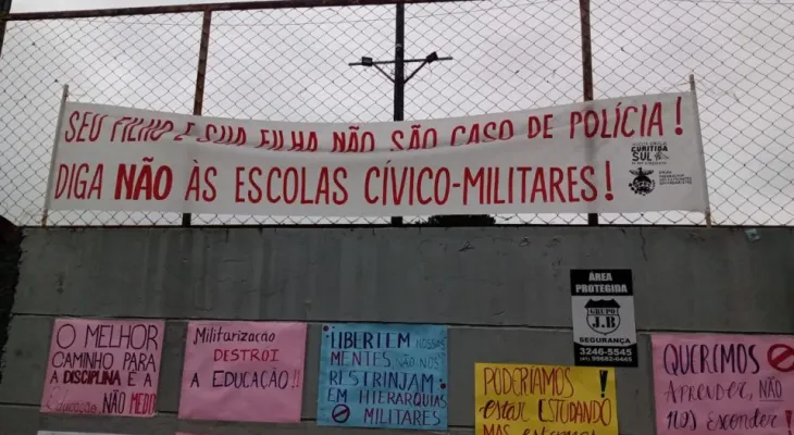 Câmara aprova versão reformulada de projeto cívico-militar em Curitiba