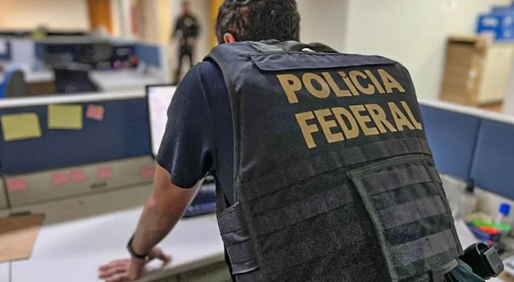 PF faz operação contra suposto esquema para atacar o Banco Central nas redes sociais