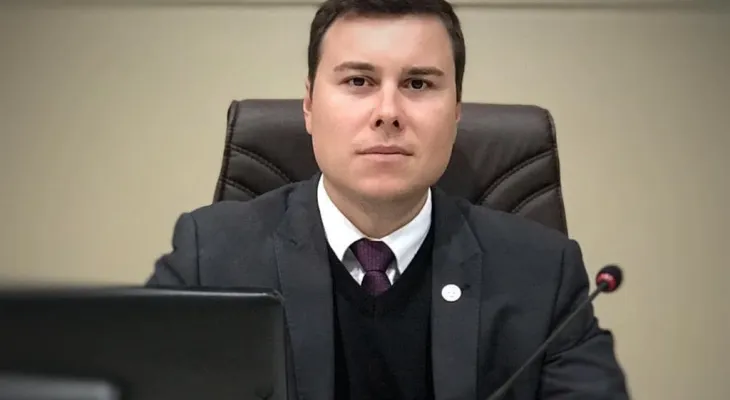 Vereador de Guarapuava é afastado após denúncia por corrupção, estelionato e loteamento ilegal