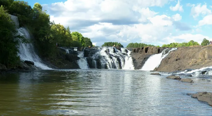 Turismo do Paraná recua 7,7% em maio, aponta IBGE
