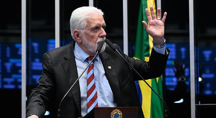 Jaques Wagner é intimado pela PF para depor em investigação sobre supostas vantagens ligadas ao Banco Master