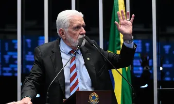 Jaques Wagner é intimado pela PF para depor em investigação sobre supostas vantagens ligadas ao Banco Master