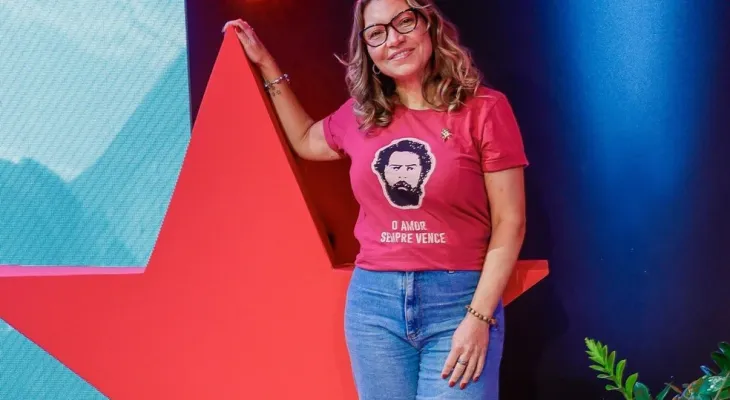 Janja diz que críticas por gastos com viagens são fruto de misoginia e defende atuação no governo
