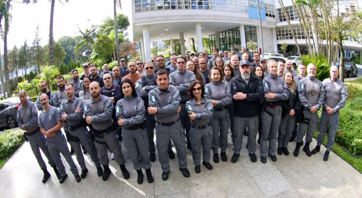 Alep aprova isonomia para Polícia Penal e deputados cobram envio de projeto dos trabalhadores da Educação
