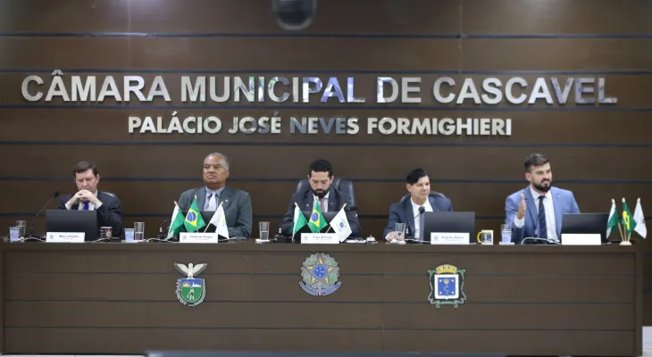 Câmara aprova mudanças no estágio probatório, Rota Gastronômica e projeto em defesa do consumidor