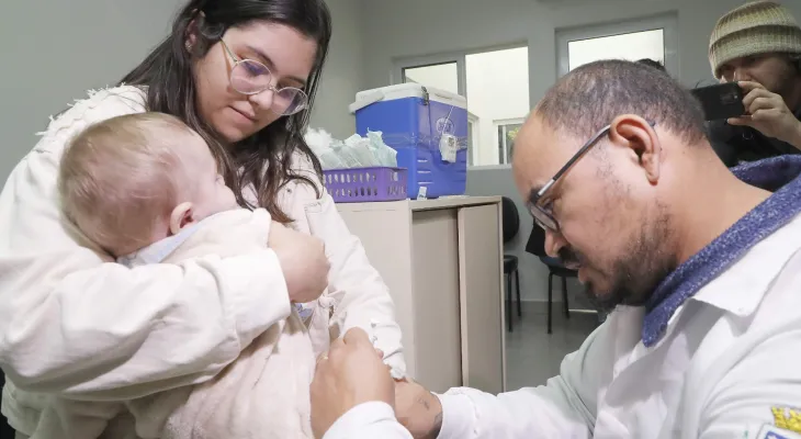 Cascavel passa a oferecer vacina Pneumo 20 gratuitamente para crianças pelo SUS