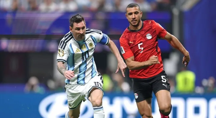 Argentina 3 x 2 Egito: Messi lidera virada histórica e garante vaga nas quartas da Copa