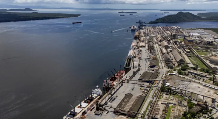 Porto cresce, baía sofre: MPF aponta danos ambientais em dragagem de Paranaguá