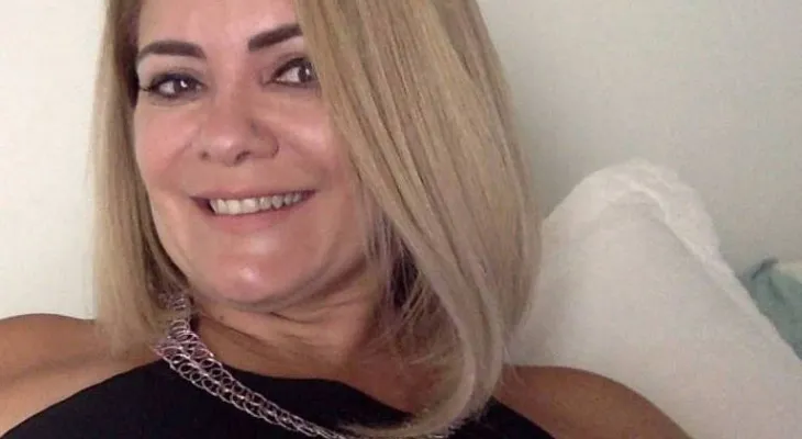 Ana Cristina Siqueira Valle: Justiça bloqueia até R$ 227,7 mil da ex-esposa de Jair Bolsonaro