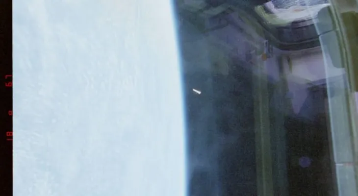 Governo Trump divulga novos arquivos sobre óvnis com registros do ônibus espacial Columbia