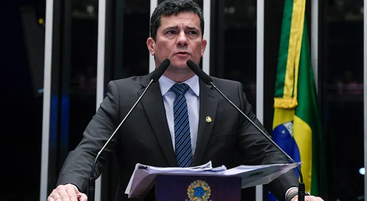 Moro compara prisão de Lula e Bolsonaro após Moraes suspender visitas de Flávio Bolsonaro