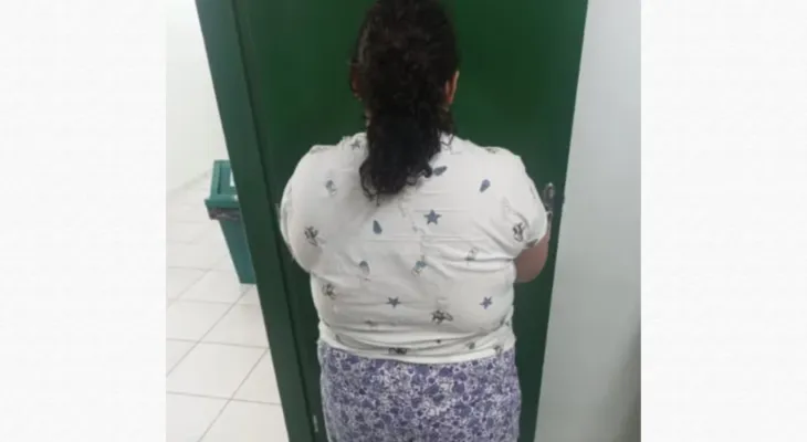 'Pequena Amanda': mulher que fingia ser adolescente de 13 anos é indiciada por golpe no Paraná