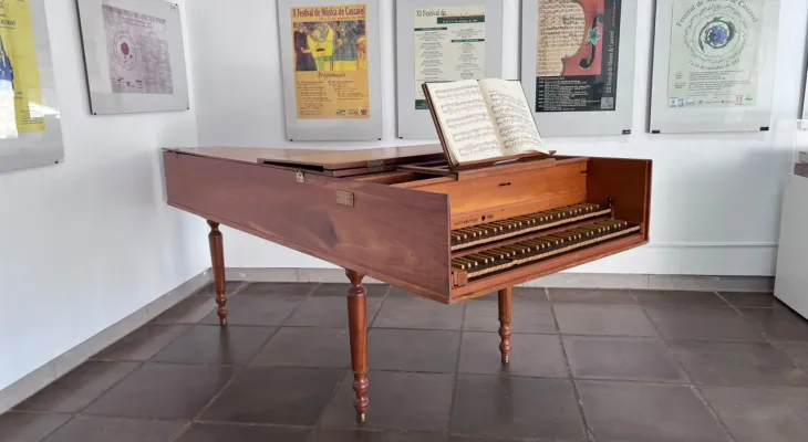 Festival de Música de Cascavel ganha exposição com acervo histórico; veja como visitar