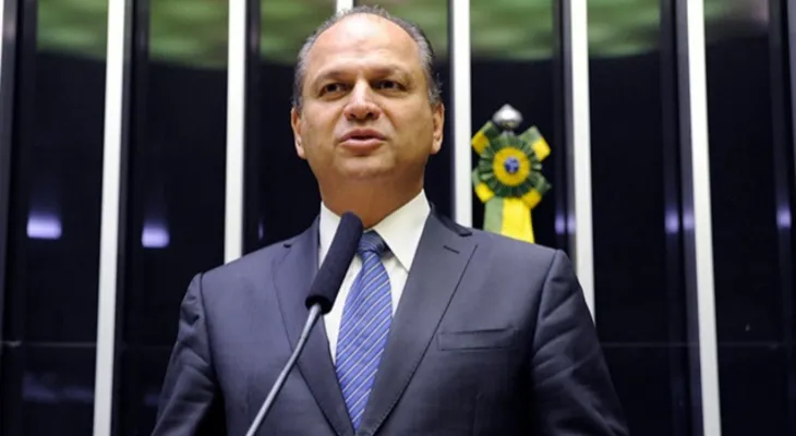 Ricardo Barros vê instabilidade após escolha de Ratinho Junior por Sandro Alex
