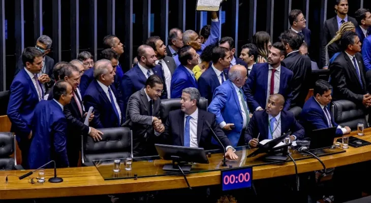 TCU aponta falta de transparência e irregularidades em emendas Pix repassadas a estados e municípios