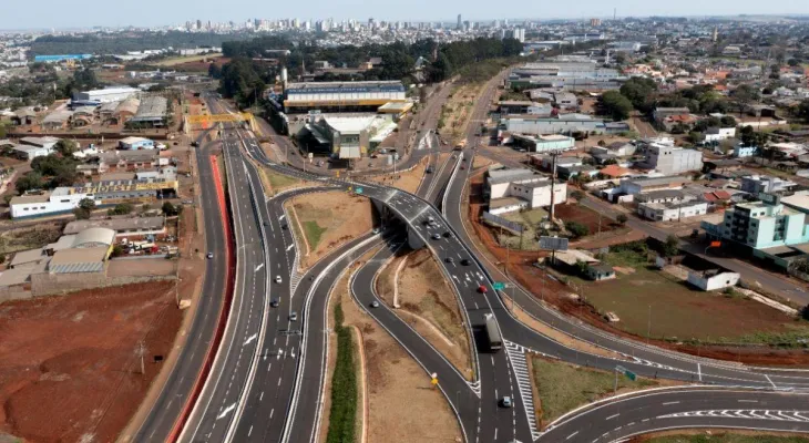 Trevo Cataratas: quem pagou, quem escolheu e quem pode reivindicar participação na obra