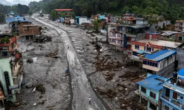 Inundações no Nepal e no Tibete deixam 1.280 mortos e 5.624 desaparecidos