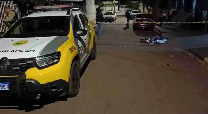Homem de 58 anos é morto a facadas em frente de casa em Toledo