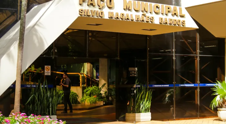 TCE-PR julga irregular contratação de plataforma de preços pela Prefeitura de Maringá