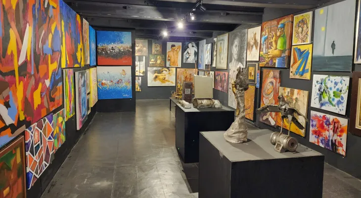 Arte 60+ transforma araucárias em homenagem aos 203 anos de Ponta Grossa