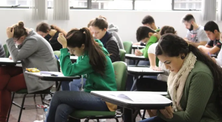 Faculdades de Cascavel cancelam aulas nesta sexta-feira devido ao mau tempo