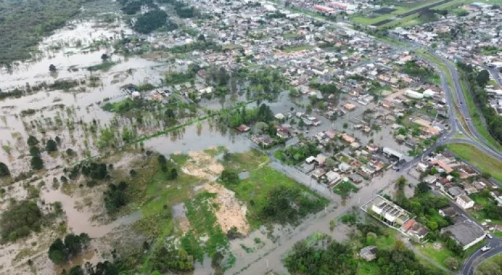 Chuva de setembro já supera média histórica em 31 cidades do Paraná