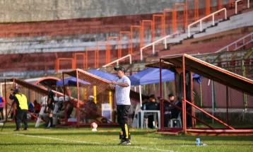 Rodrigo Cascca avalia estreia no comando do Cascavel