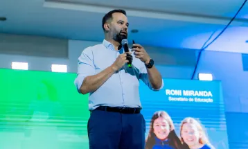 Seed prevê até R$ 46,4 milhões para alugar painéis e “fortalecer imagem institucional”