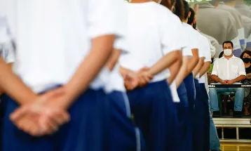 Após defender modelo para garantir entrega no prazo, Seed faz acordo por atraso em contrato de R$ 11,5 milhões de uniformes