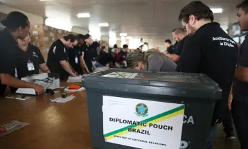 Quase 919 mil brasileiros no exterior poderão votar nas eleições de 2026