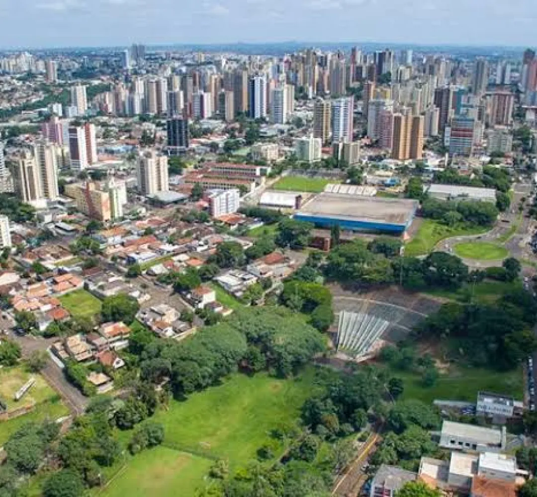 TJPR derruba lei de Londrina que proibia linguagem neutra nas escolas